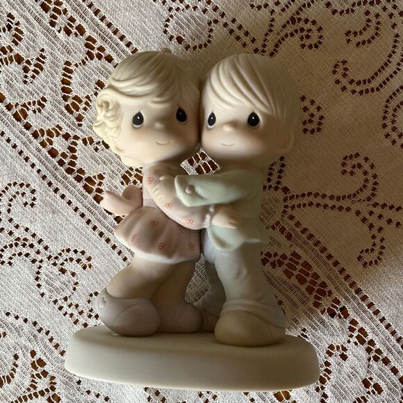 Precious thank 1990 Hug One Another EUC - Picture 6 of 14